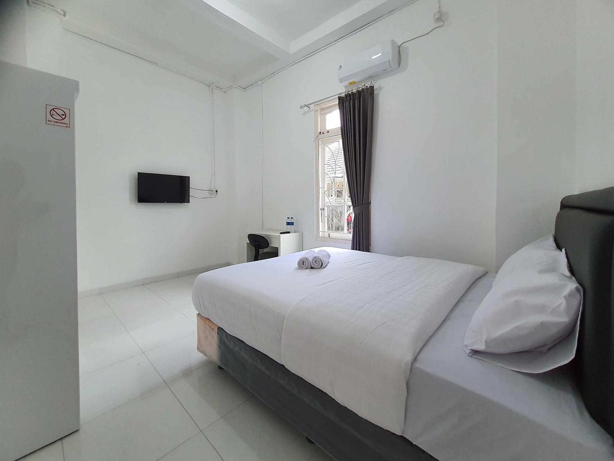 RedDoorz Syariah at Jalan Godean Hotel Ngabean Bagian luar foto