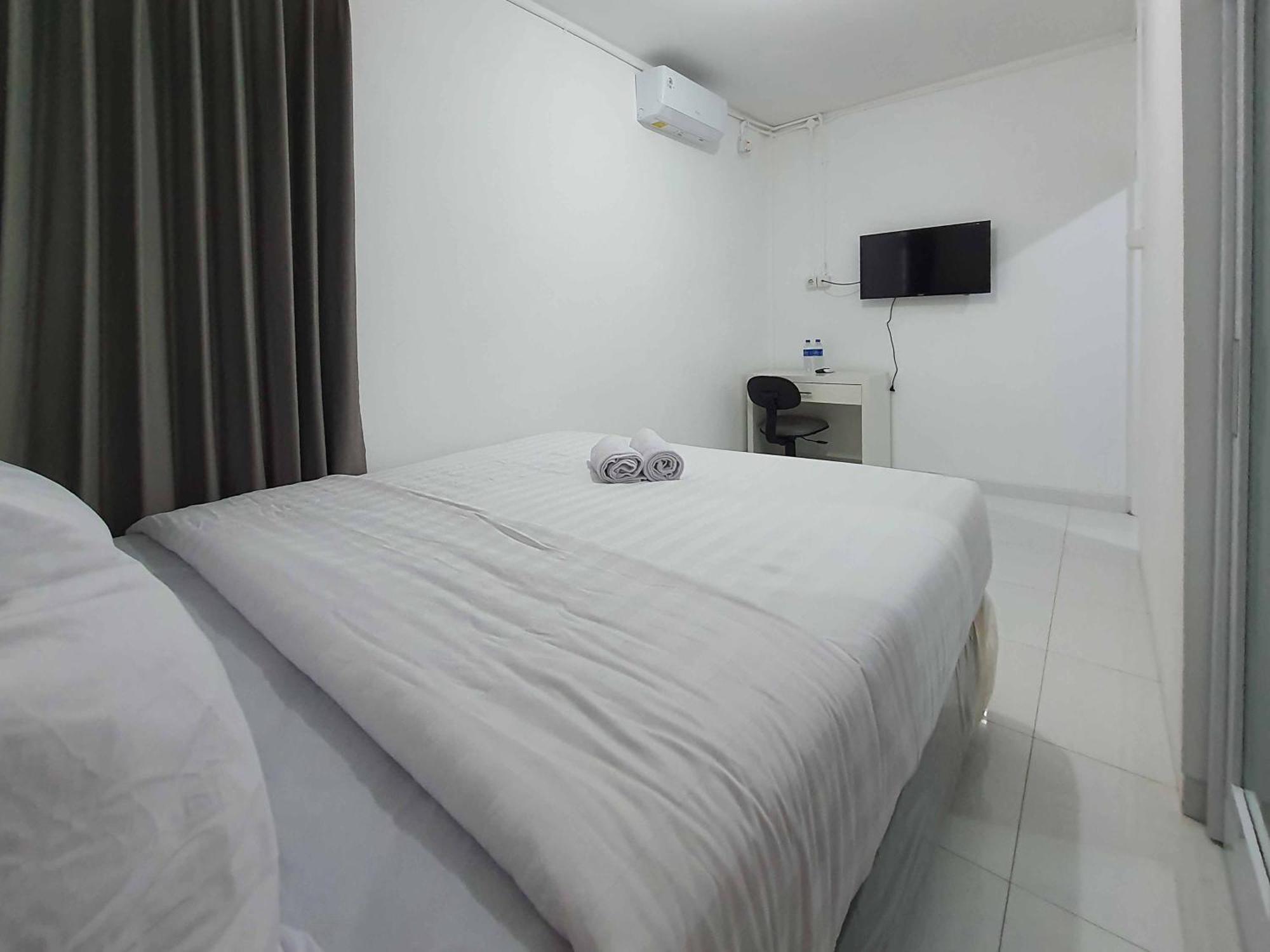 RedDoorz Syariah at Jalan Godean Hotel Ngabean Bagian luar foto