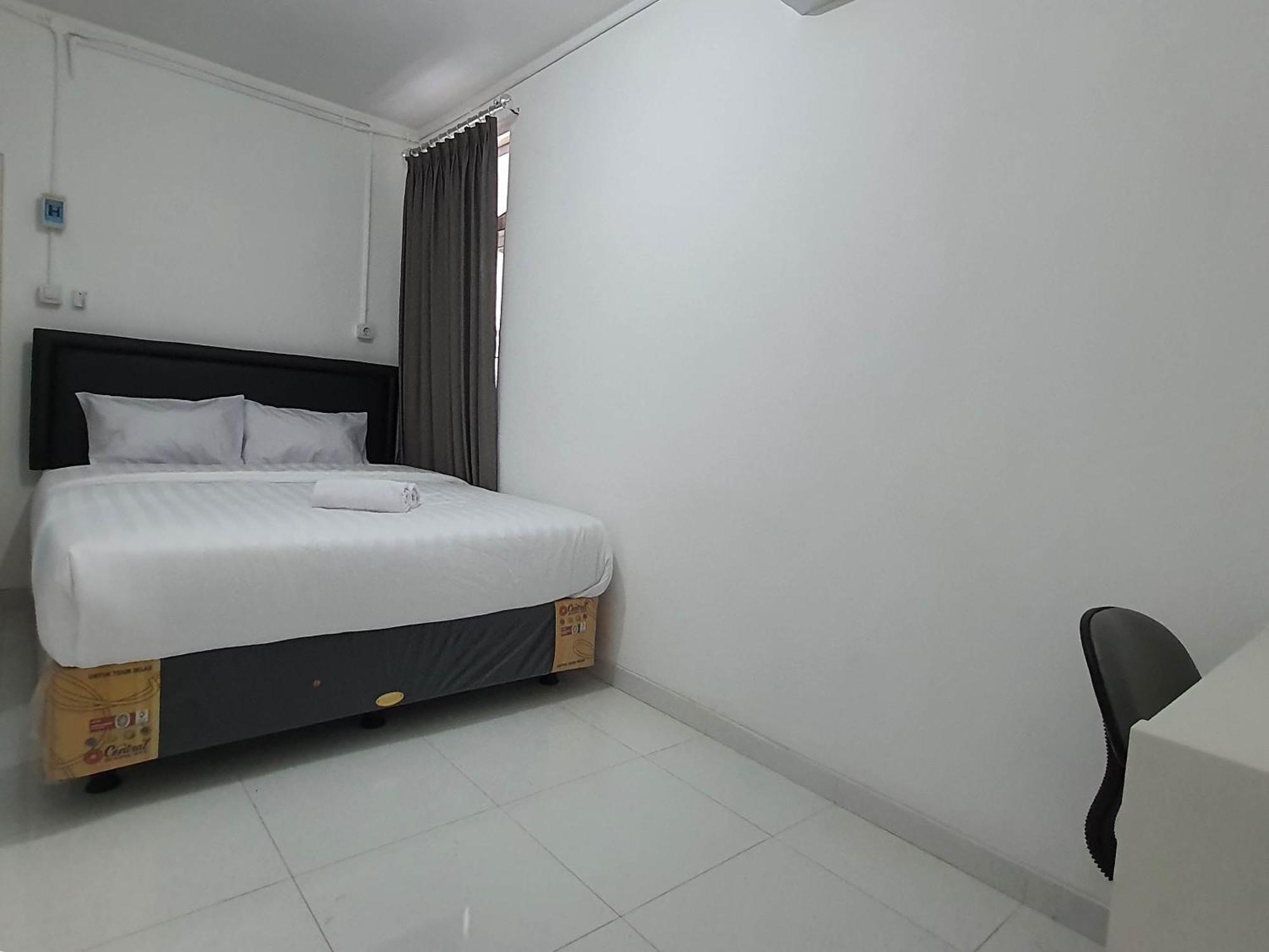 RedDoorz Syariah at Jalan Godean Hotel Ngabean Bagian luar foto